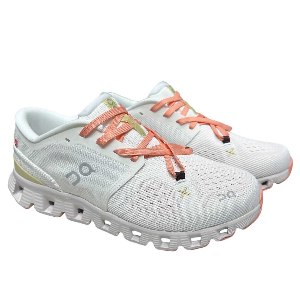 On Cloud X 4 Women's Soft Sand/Ivory