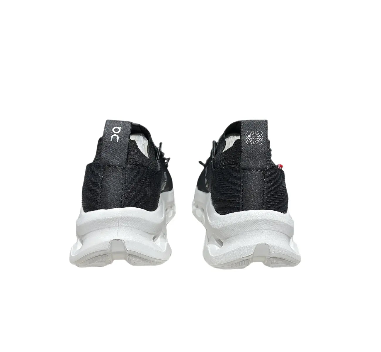 On LOEWE x Cloudtilt Men's Black/White