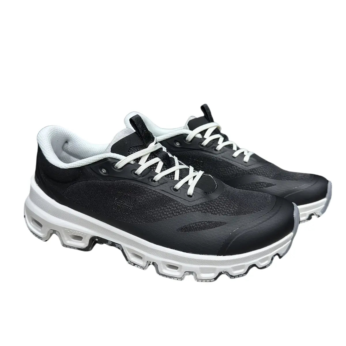 On  LOEWE x On Cloudventure 2.0  Men's Black/White