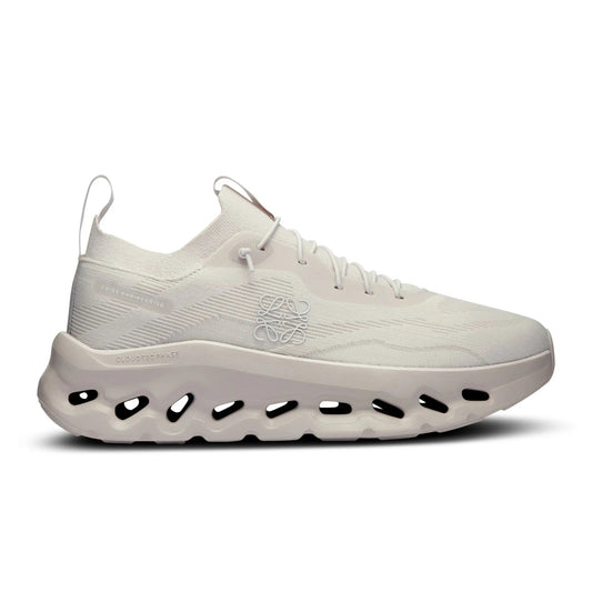 On  LOEWE x Cloudtilt  Women's Sand）