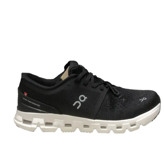 On Cloud X 4  Women's Black/White