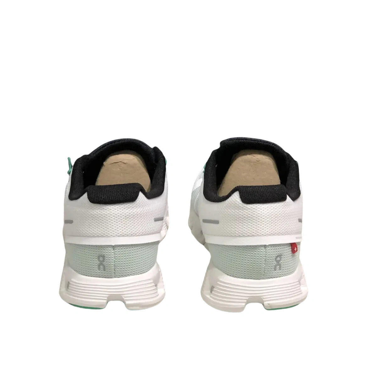 On Cloud 5  Women's Ivory/Stream Green