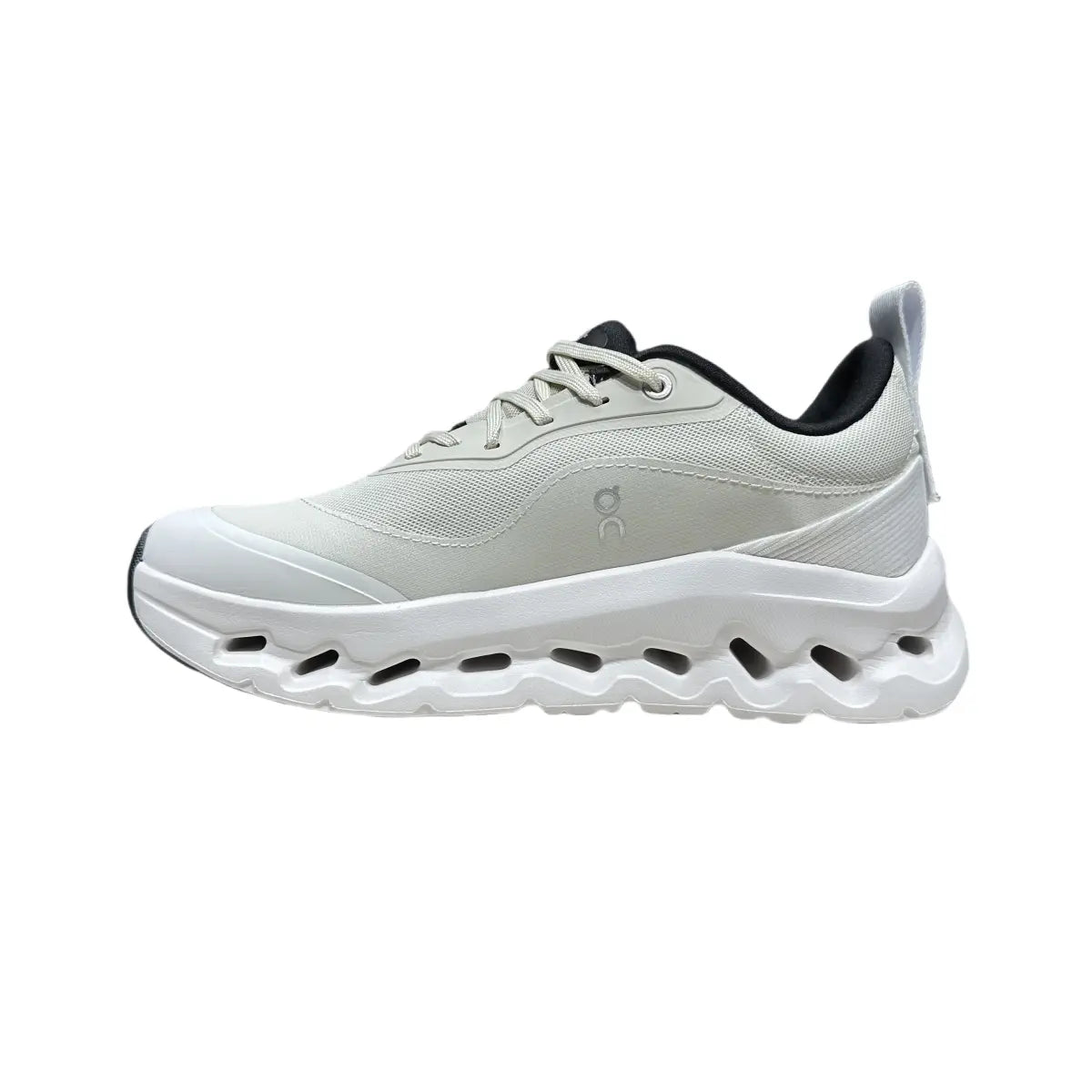 On LOEWE x Cloudtilt 2.0  Men's White